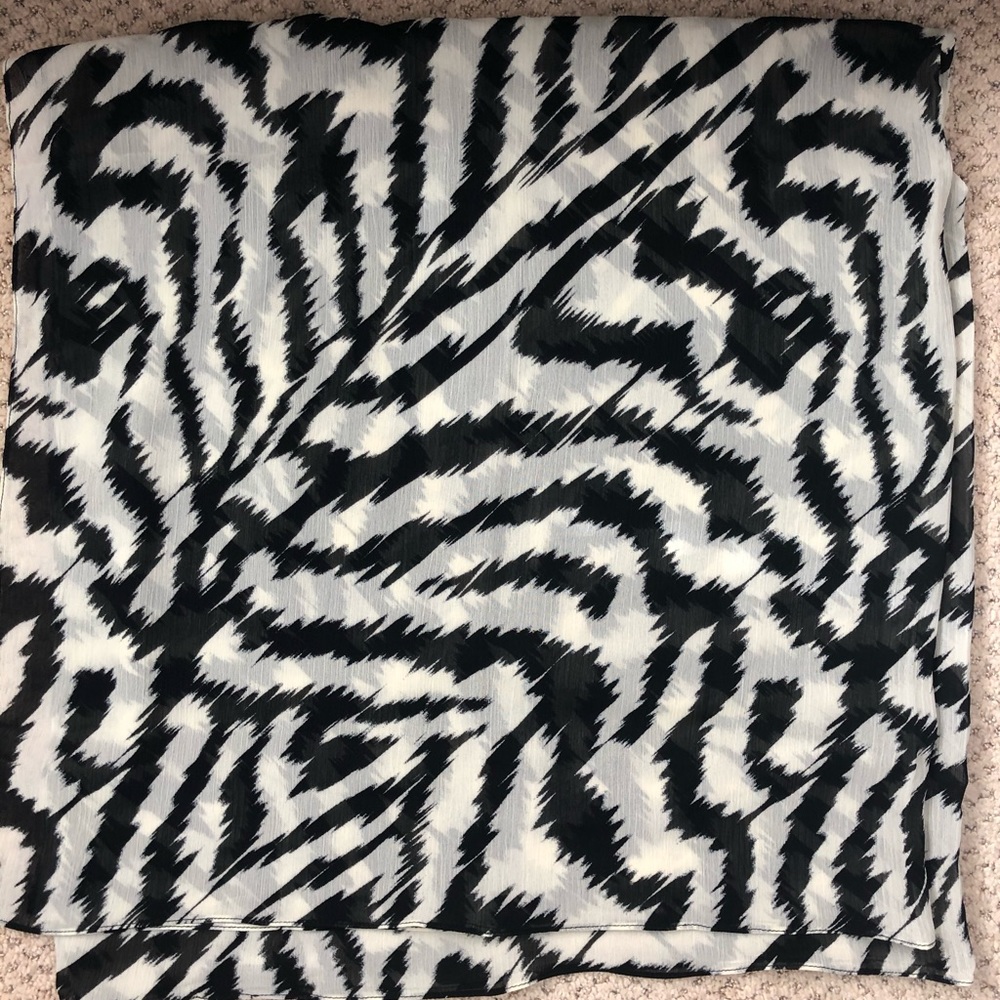 Haute Hijab Square Scarf